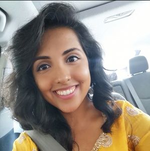 Meet your Posher, Eisha